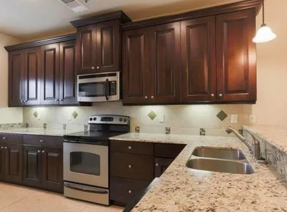 810-105 kitchen